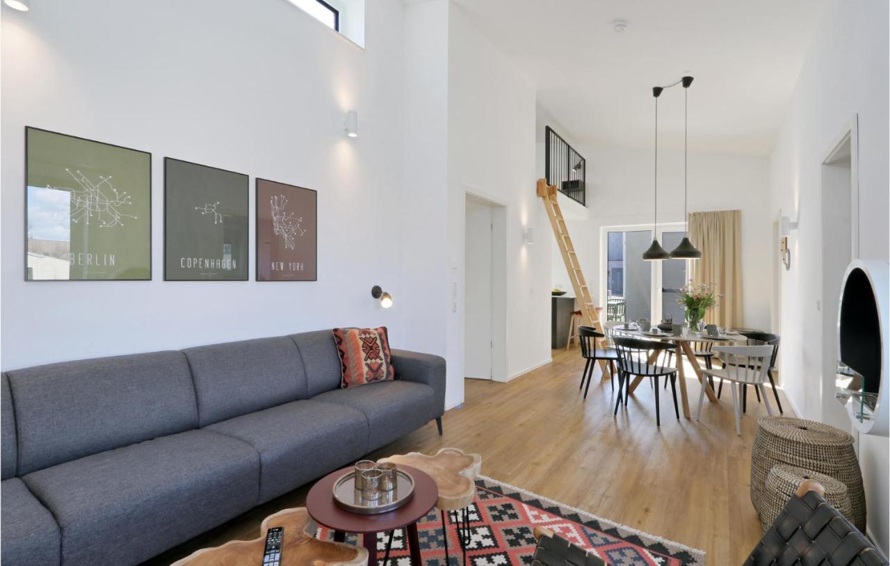 Amazing Home In Lembruch-Duemmer See With Kitchen Exteriör bild