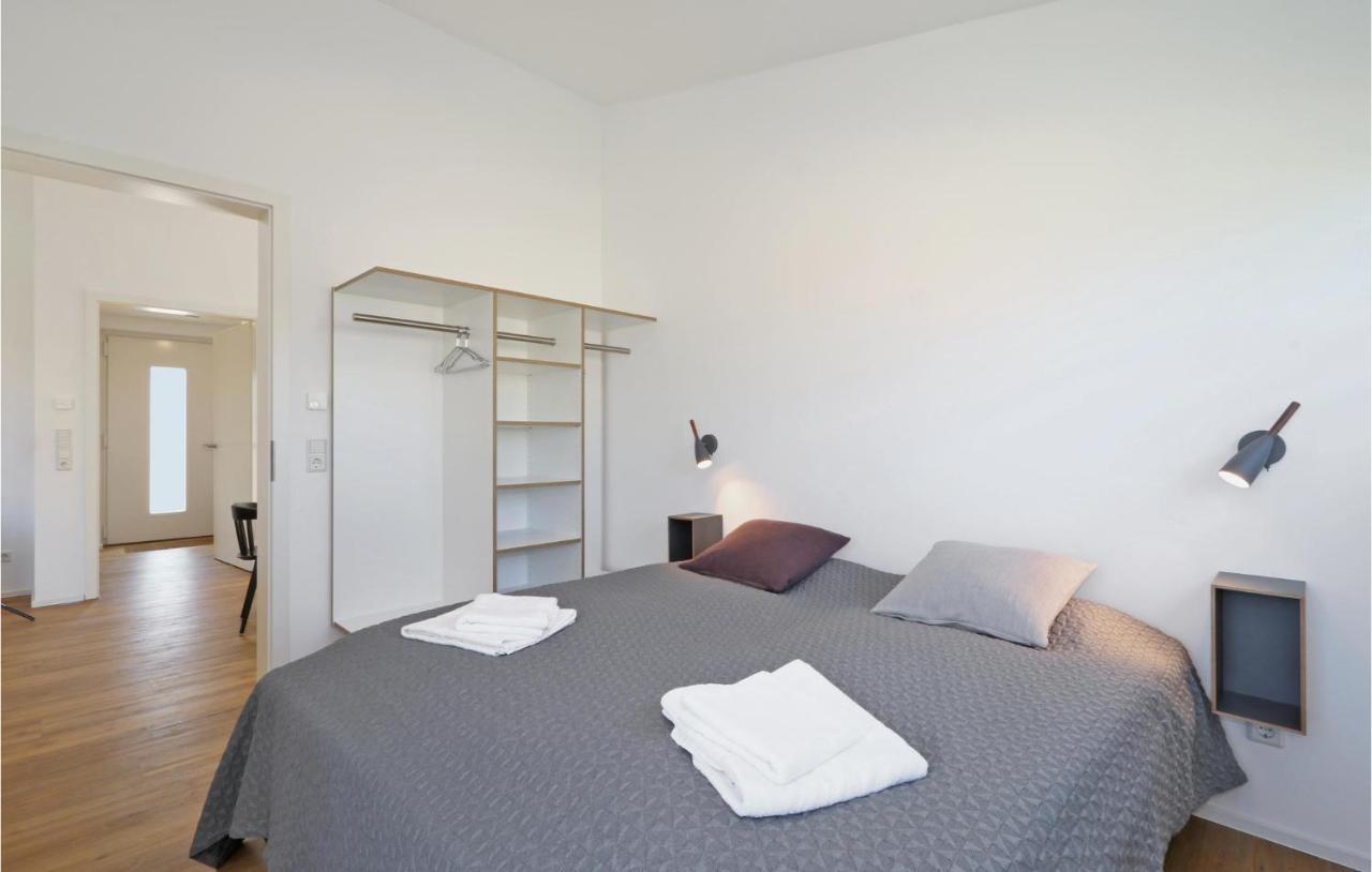 Amazing Home In Lembruch-Duemmer See With Kitchen Exteriör bild